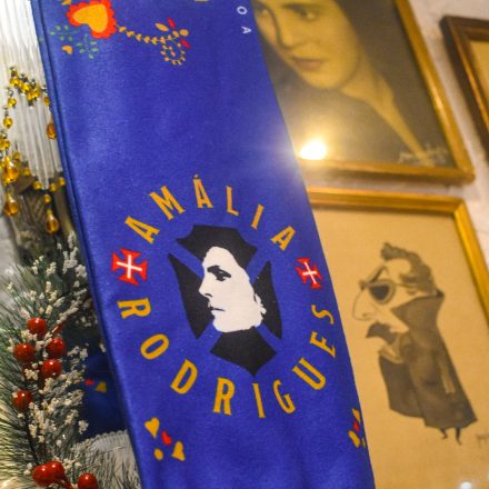 Cachecol Amália Rodrigues